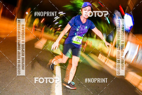 Buy your photos of the eventItu Night Run on Fotop