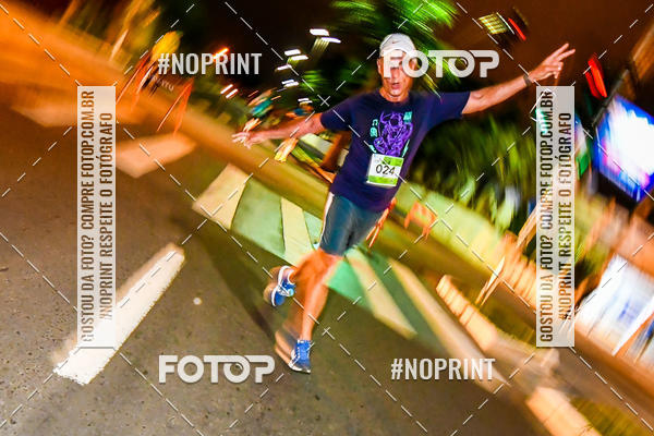 Buy your photos of the eventItu Night Run on Fotop