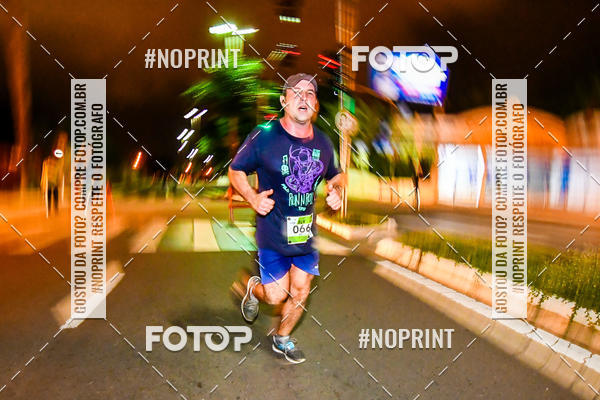 Buy your photos of the eventItu Night Run on Fotop