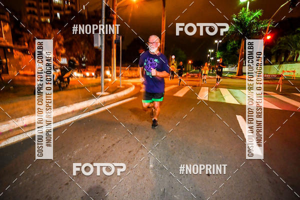 Buy your photos of the eventItu Night Run on Fotop