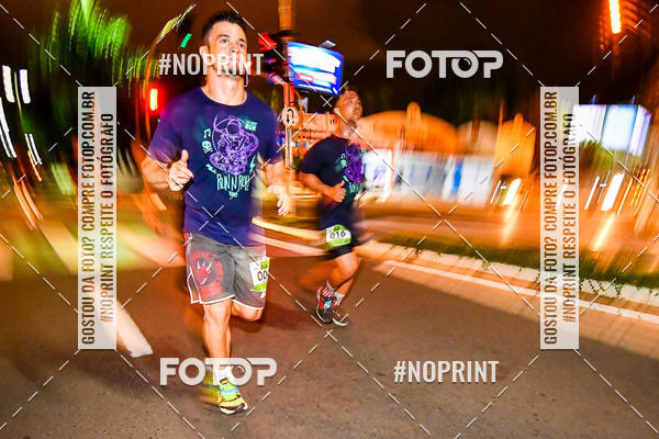 Buy your photos of the eventItu Night Run on Fotop