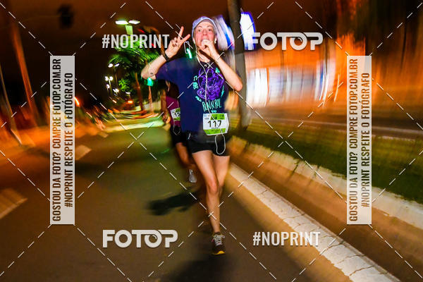 Buy your photos of the eventItu Night Run on Fotop