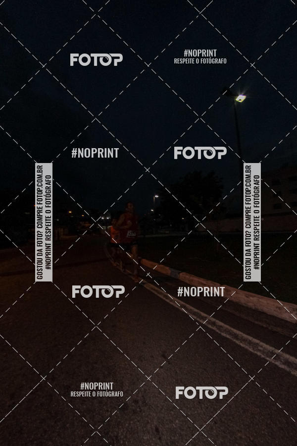 Buy your photos of the eventItu Night Run on Fotop