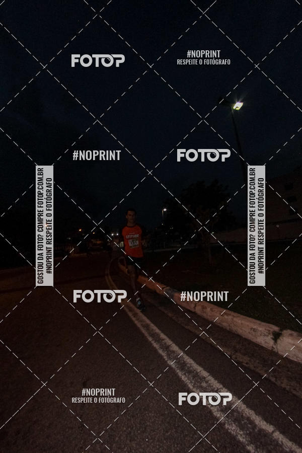 Buy your photos of the eventItu Night Run on Fotop