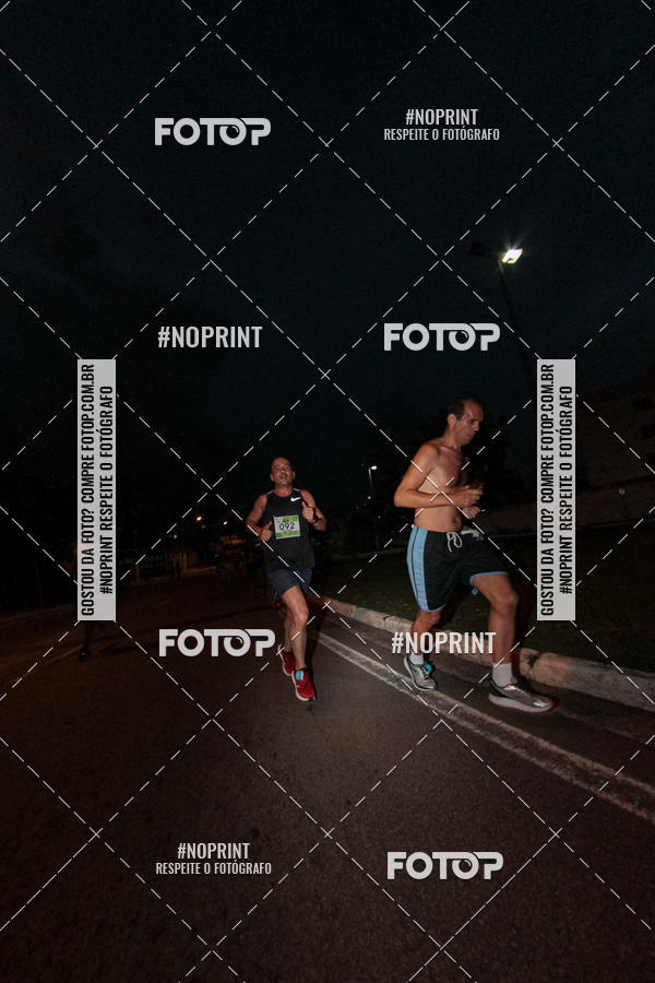 Buy your photos of the eventItu Night Run on Fotop