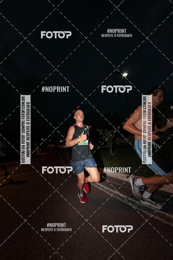 Buy your photos of the eventItu Night Run on Fotop