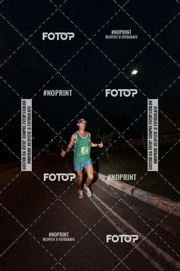 Buy your photos of the eventItu Night Run on Fotop