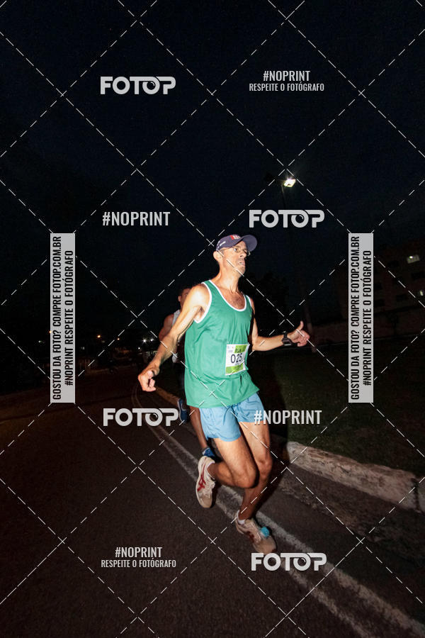 Buy your photos of the eventItu Night Run on Fotop