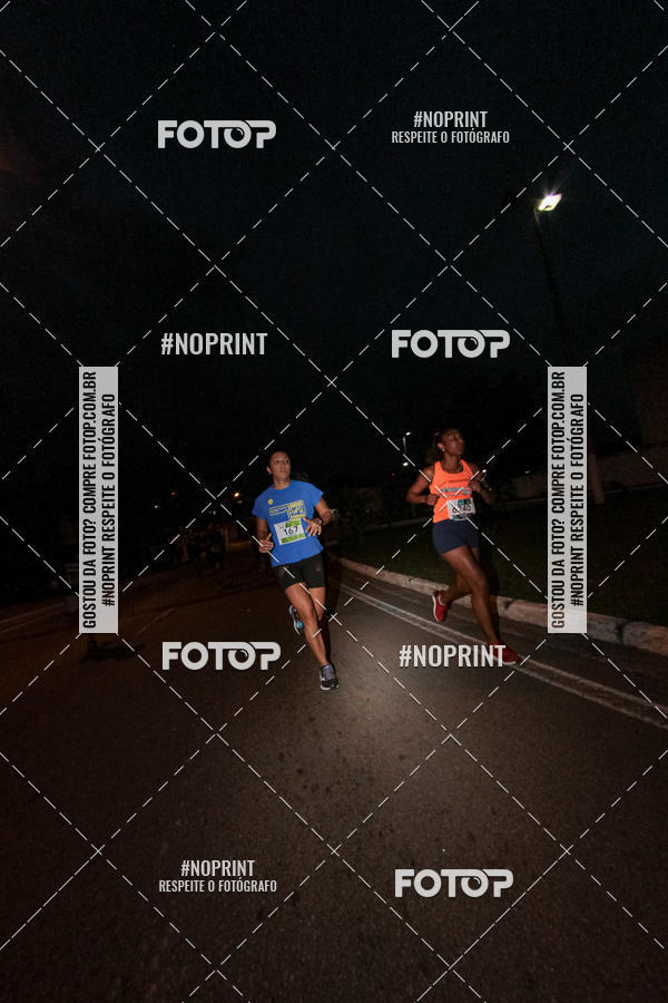 Buy your photos of the eventItu Night Run on Fotop