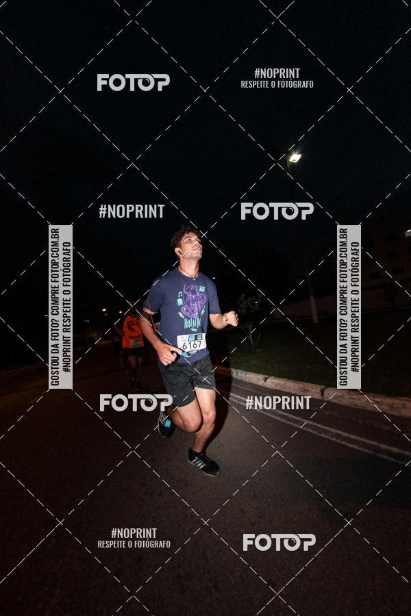 Buy your photos of the eventItu Night Run on Fotop