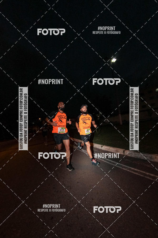 Buy your photos of the eventItu Night Run on Fotop