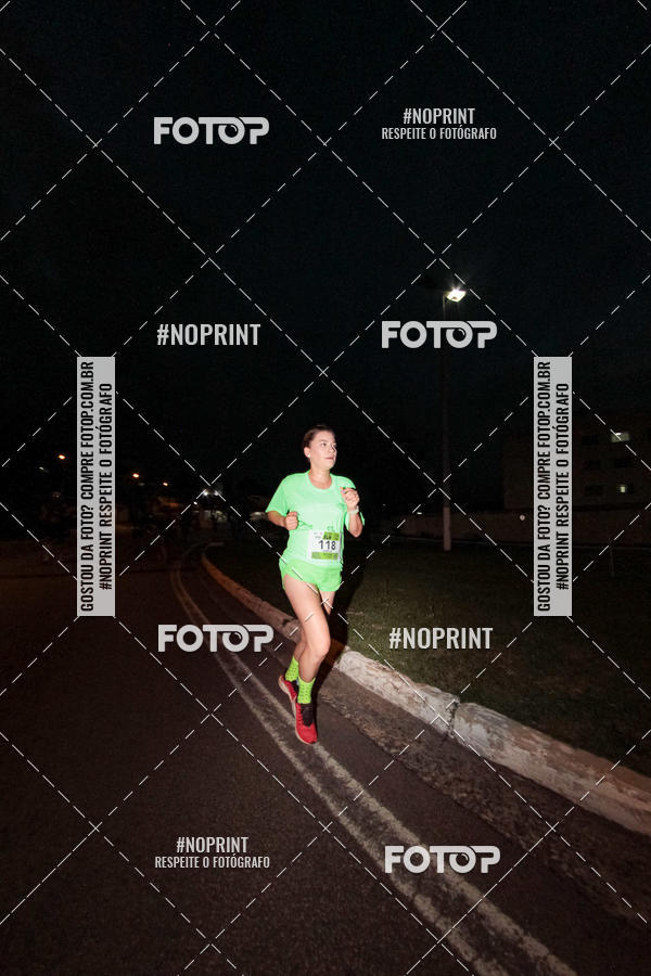 Buy your photos of the eventItu Night Run on Fotop