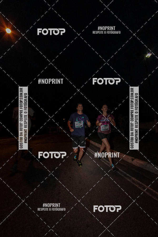 Buy your photos of the eventItu Night Run on Fotop