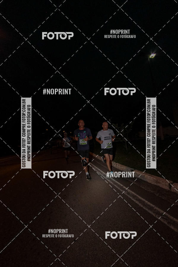 Buy your photos of the eventItu Night Run on Fotop