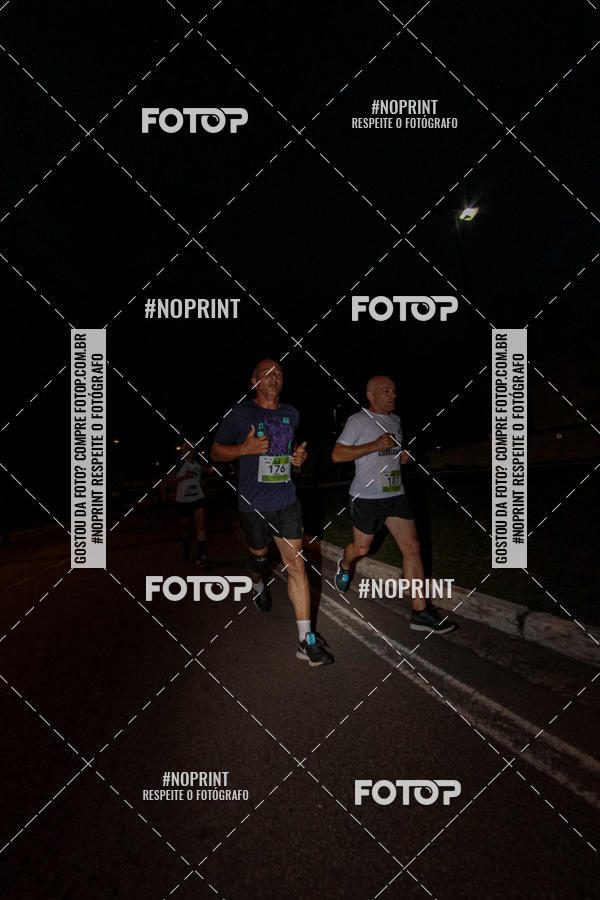 Buy your photos of the eventItu Night Run on Fotop