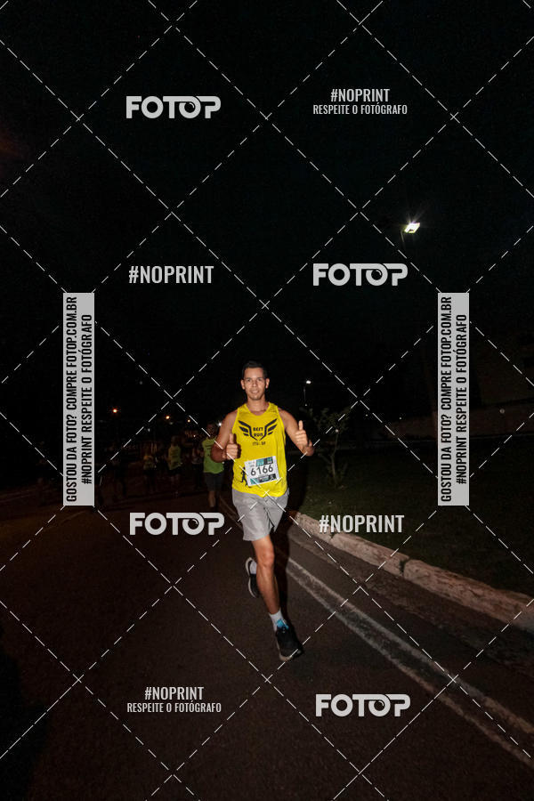 Buy your photos of the eventItu Night Run on Fotop