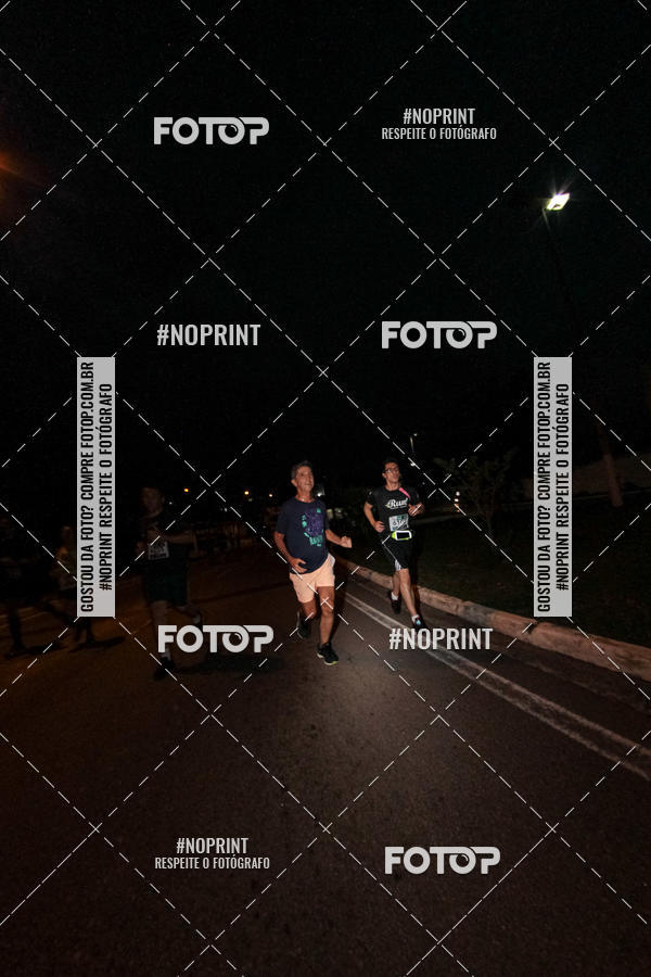 Buy your photos of the eventItu Night Run on Fotop