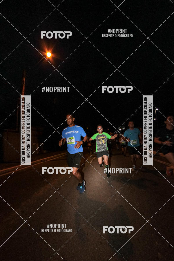 Buy your photos of the eventItu Night Run on Fotop