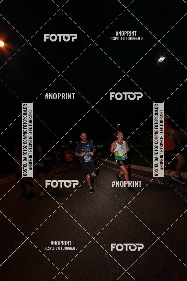 Buy your photos of the eventItu Night Run on Fotop