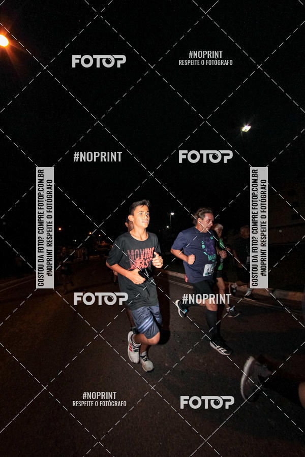 Buy your photos of the eventItu Night Run on Fotop