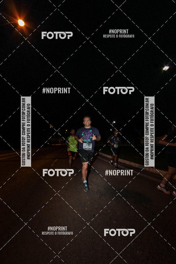 Buy your photos of the eventItu Night Run on Fotop