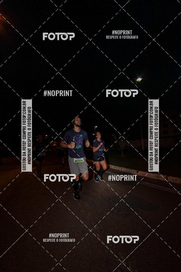 Buy your photos of the eventItu Night Run on Fotop