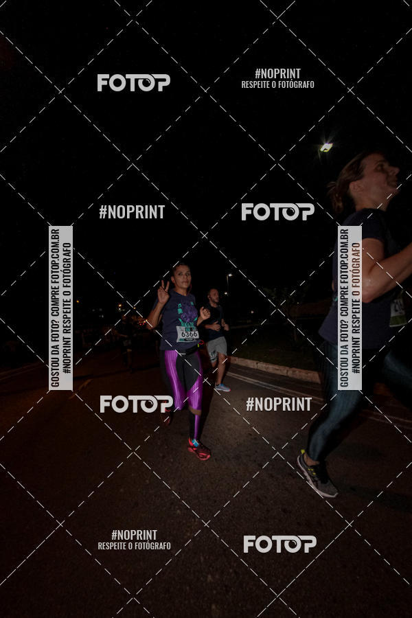Buy your photos of the eventItu Night Run on Fotop