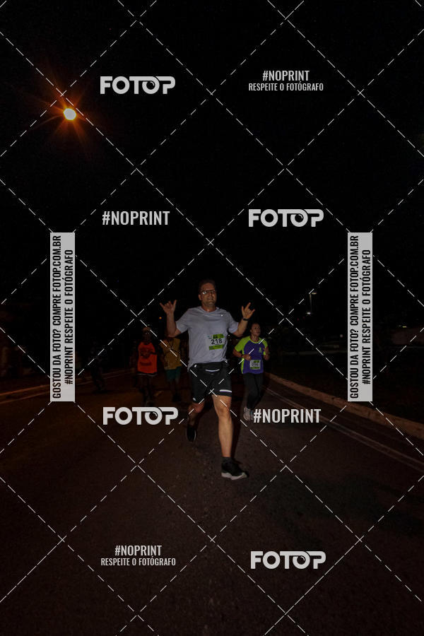 Buy your photos of the eventItu Night Run on Fotop