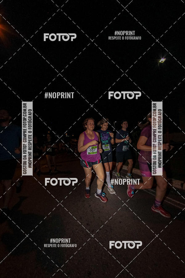 Buy your photos of the eventItu Night Run on Fotop