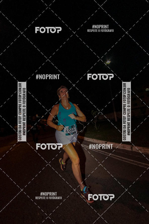 Buy your photos of the eventItu Night Run on Fotop