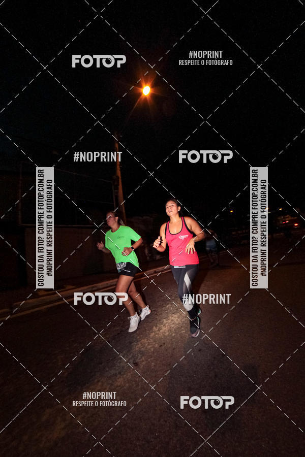 Buy your photos of the eventItu Night Run on Fotop