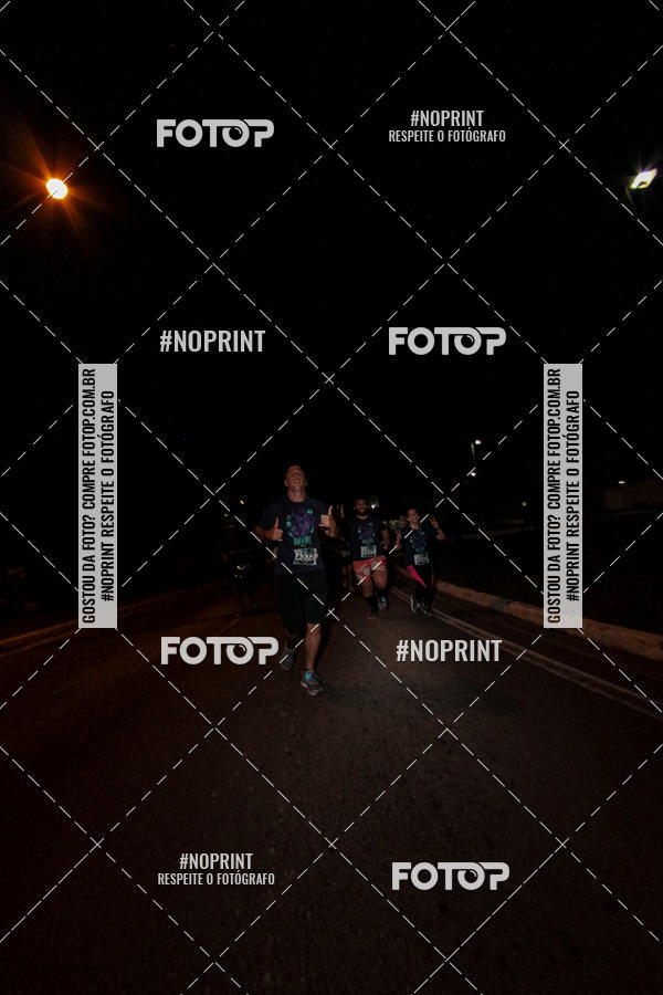 Buy your photos of the eventItu Night Run on Fotop