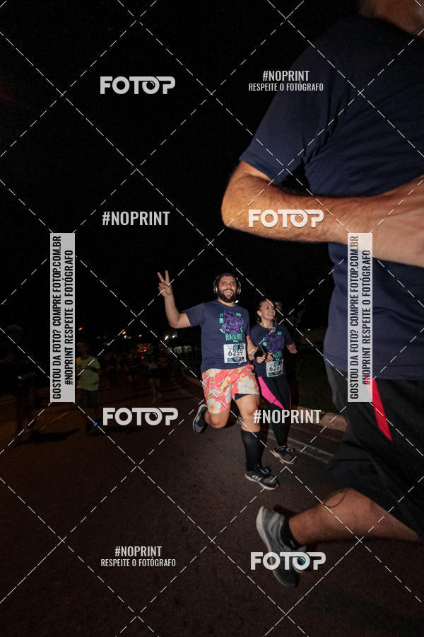 Buy your photos of the eventItu Night Run on Fotop