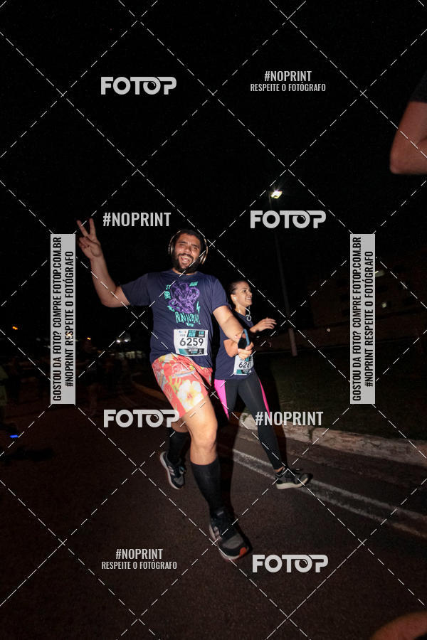 Buy your photos of the eventItu Night Run on Fotop