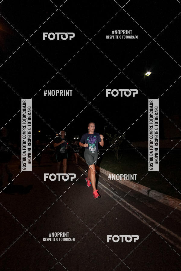 Buy your photos of the eventItu Night Run on Fotop