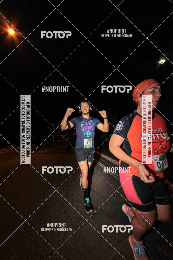 Buy your photos of the eventItu Night Run on Fotop