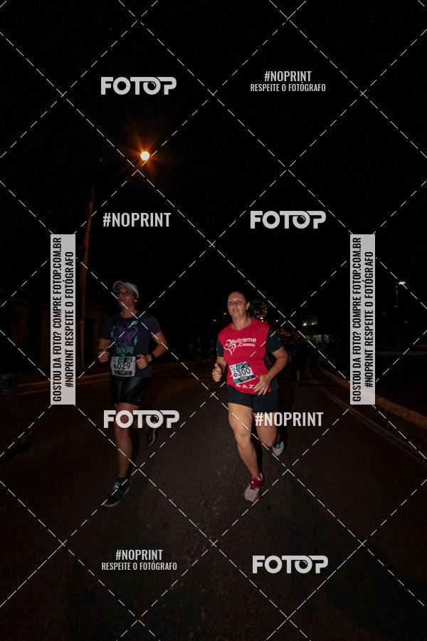 Buy your photos of the eventItu Night Run on Fotop