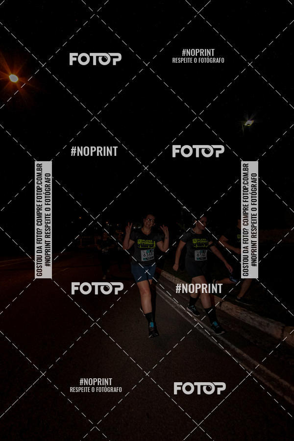 Buy your photos of the eventItu Night Run on Fotop