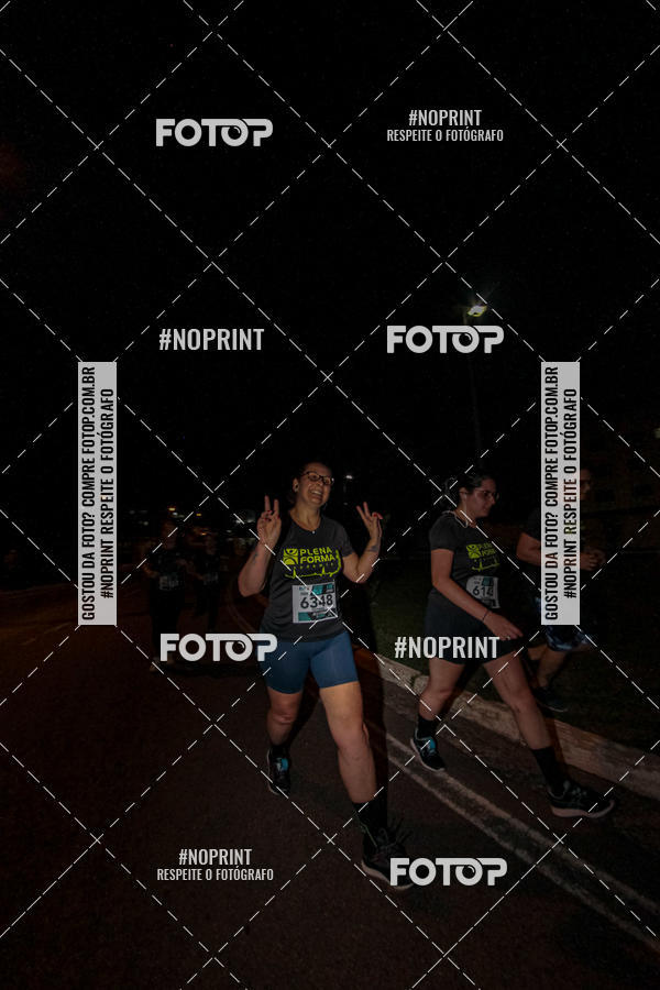 Buy your photos of the eventItu Night Run on Fotop