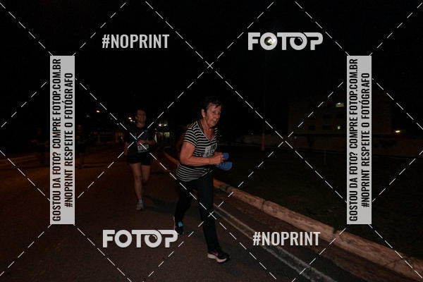 Buy your photos of the eventItu Night Run on Fotop