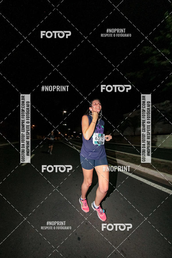 Buy your photos of the eventItu Night Run on Fotop