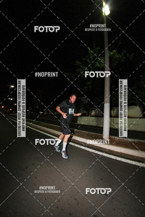 Buy your photos of the eventItu Night Run on Fotop