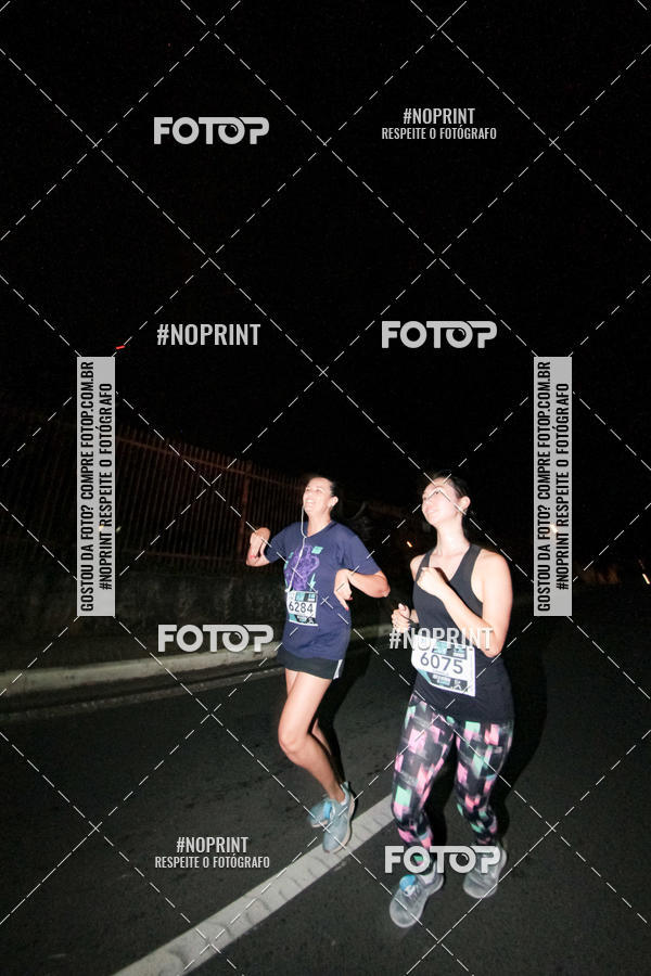 Buy your photos of the eventItu Night Run on Fotop