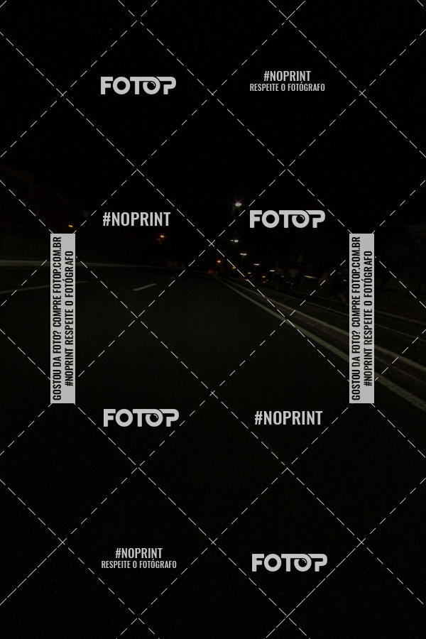 Buy your photos of the eventItu Night Run on Fotop
