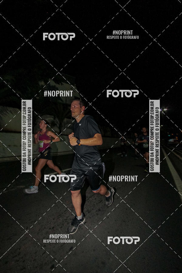 Buy your photos of the eventItu Night Run on Fotop