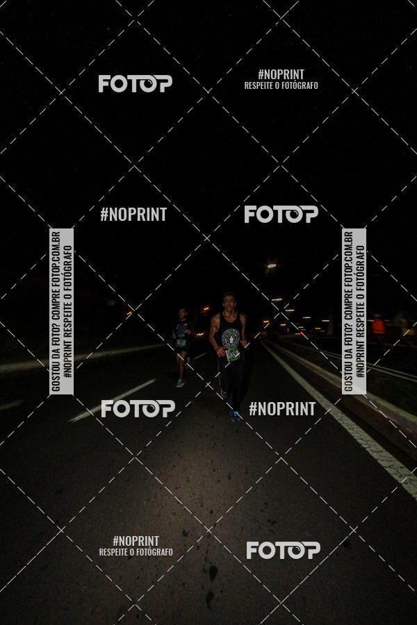 Buy your photos of the eventItu Night Run on Fotop