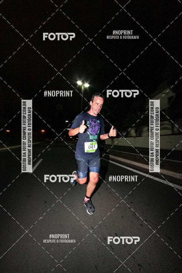 Buy your photos of the eventItu Night Run on Fotop