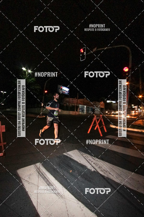Buy your photos of the eventItu Night Run on Fotop