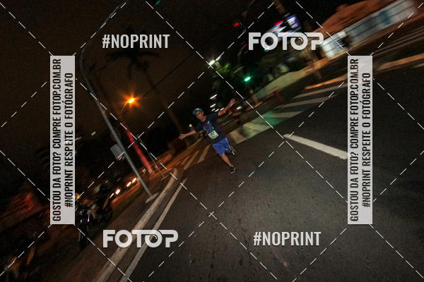 Buy your photos of the eventItu Night Run on Fotop