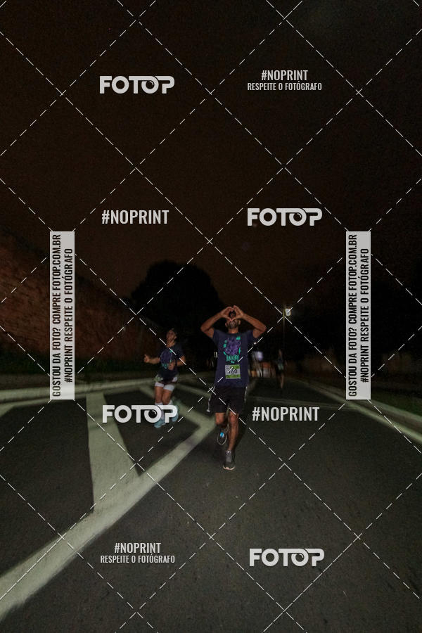 Buy your photos of the eventItu Night Run on Fotop